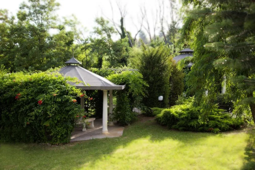 Hotel Villa Leri Monte Colombo
